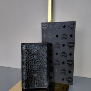 MCM Textured Black Leather Key Holder